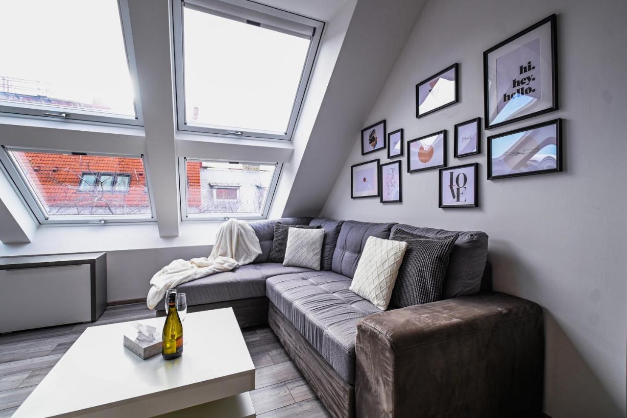 Luxury Apartment In The City Center Pressburg Exterior foto