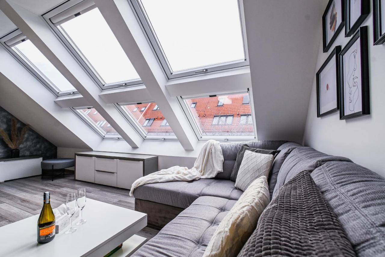 Luxury Apartment In The City Center Pressburg Exterior foto